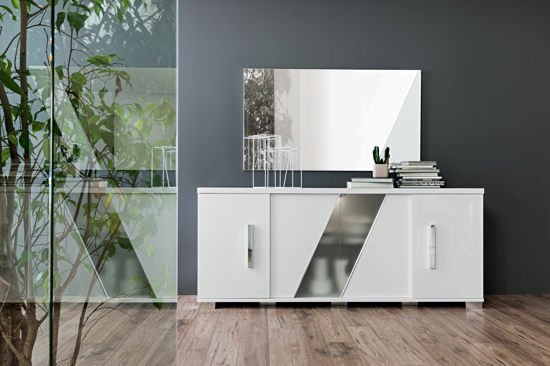 DAY - Lisa_Buffet Roma White Dining Mirror - Image 1